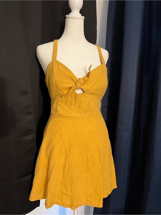 Dresses & Skirts - Mustard Yellow Knot Front Mini Dress Women’s Medium Cutout Fit & Flare Sundress